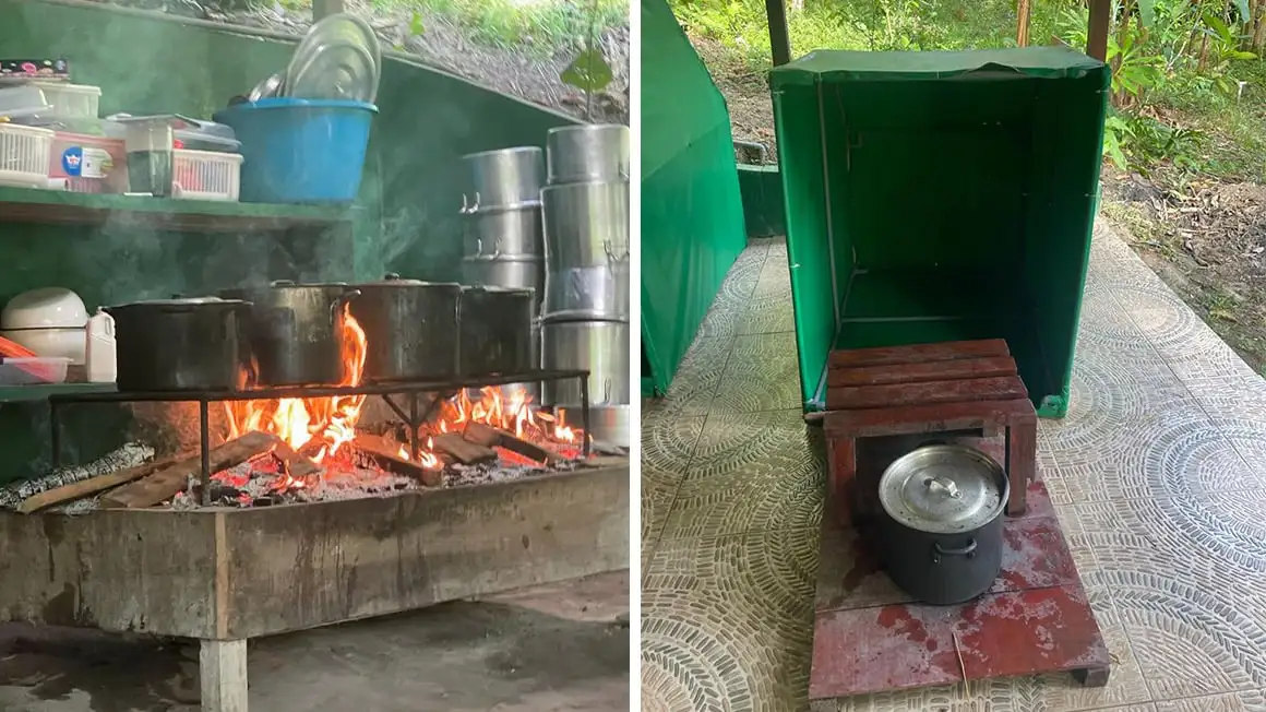 Pots dans des plantes et des racines de cuisson au feu pour la cérémonie de l'ayahuasca.