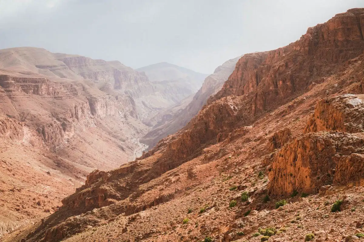 caminhada ao redor do desfiladeiro de todgha marrocos