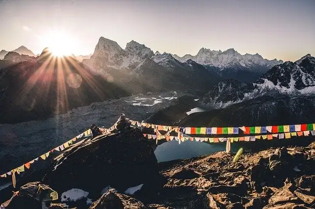 Vistas da região de Mustang no Nepal