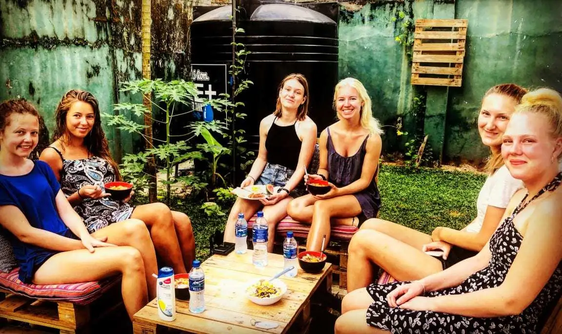 Groove House Hostels найкращі хостели в Коломбо