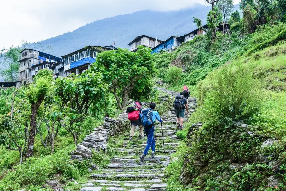 O Nepal é seguro para viajar em família