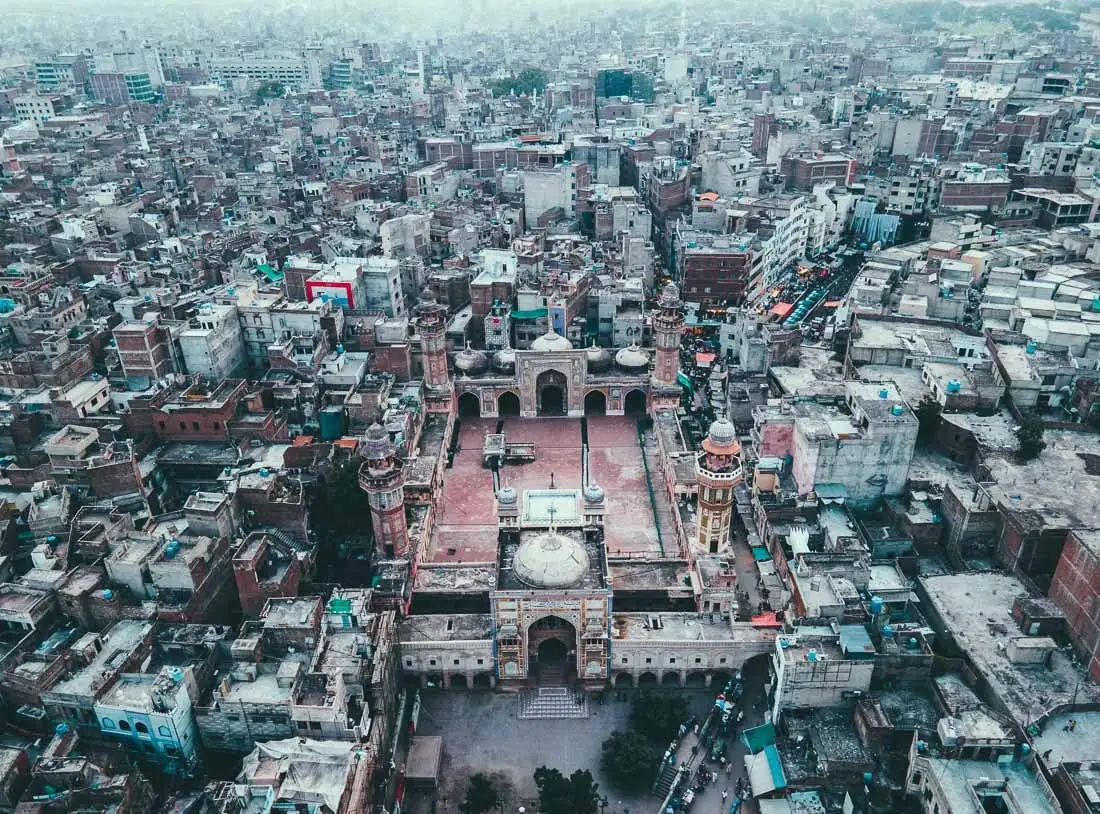 mesquita wazir khan lahore drone tiro