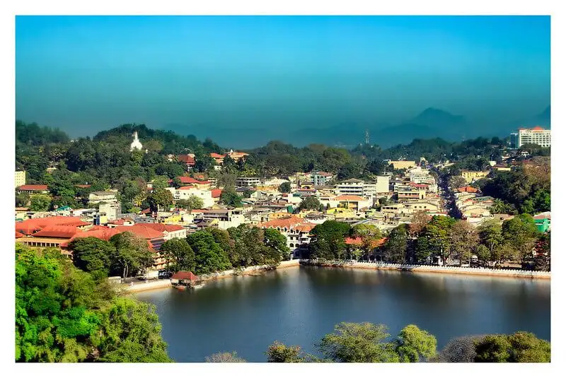 Tempelj relikvije svetega zoba: turistična atrakcija Kandy #1
