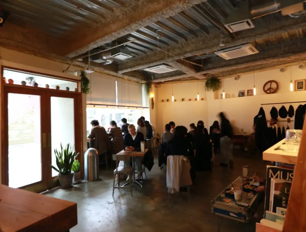 アーモンド ホステル アンド カフェ 渋谷 東京 Japan_2