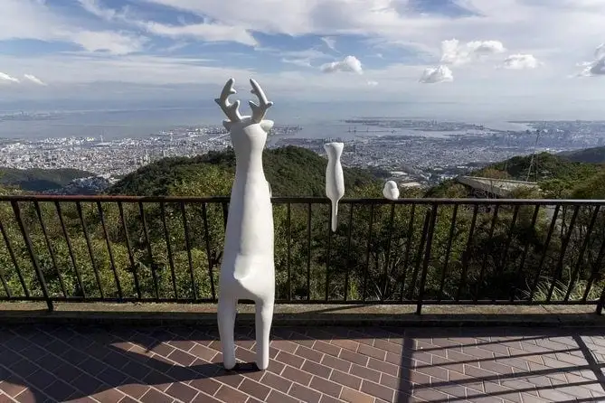 Se Rokko Meets Art Exhibition