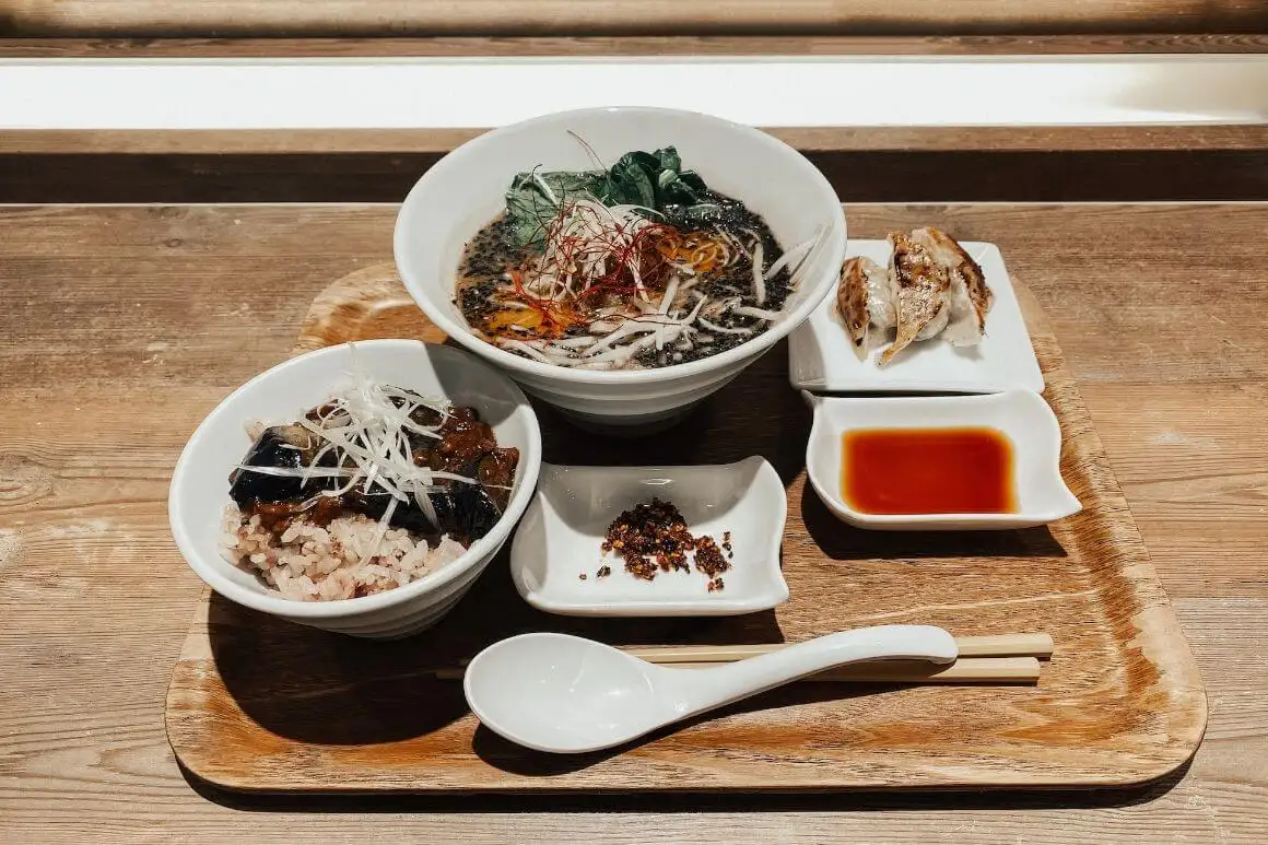murang mga kainan sa Tokyo