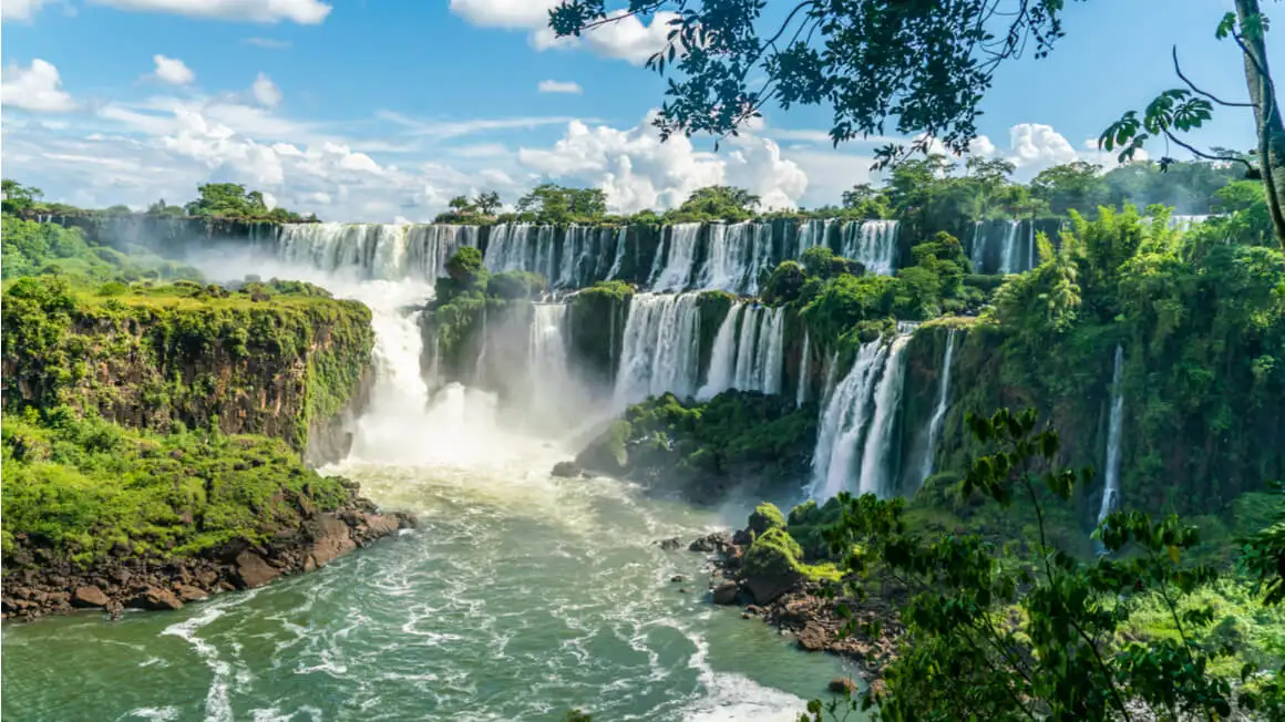 l'une des plus hautes cascades du monde en Argentine