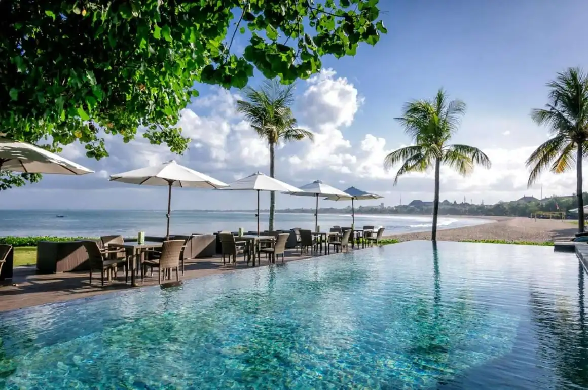 Готель Kuta Paradiso