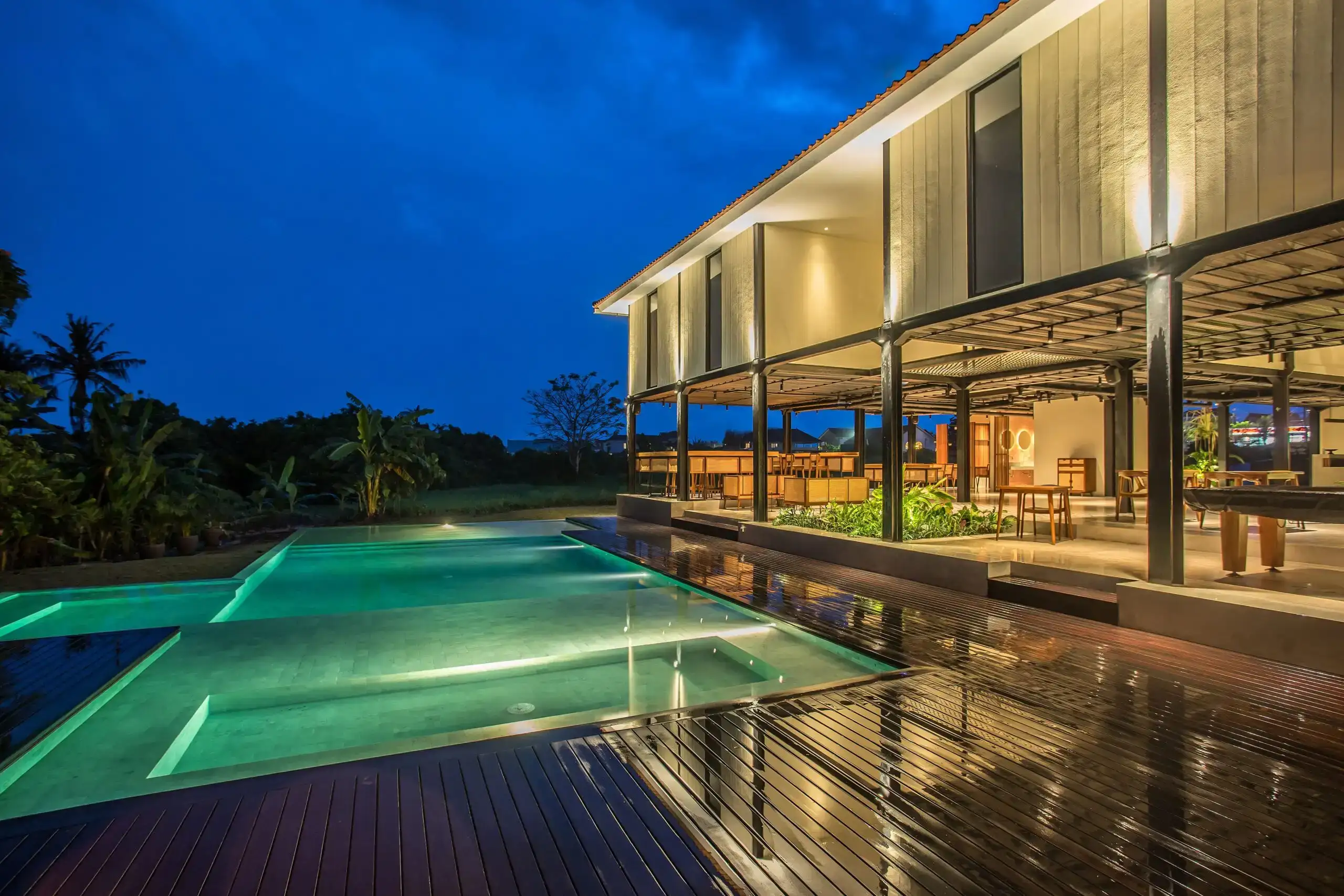 la piscine du Tribal Hostel, Bali