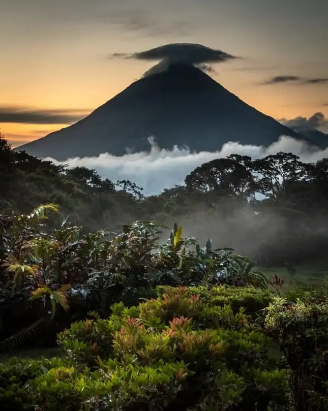 vulcão arenal mochilão costa rica