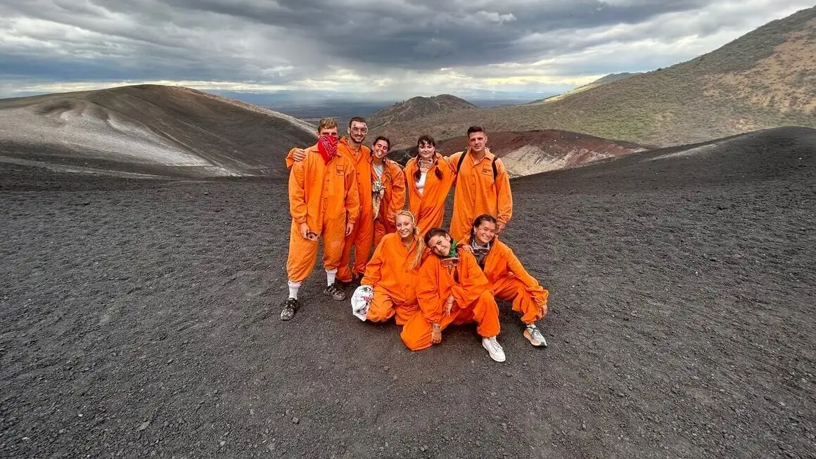 Embarquement sur le volcan Leon Nicaragua