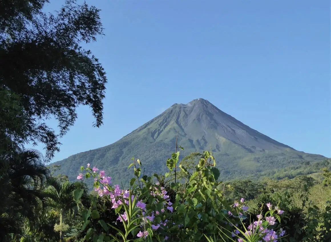 Arenal Volcano Trail – przyjemna i łatwa wędrówka po Kostaryce
