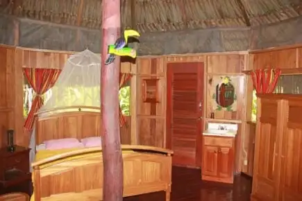 Семейный коттедж Parrot Nest Белиз