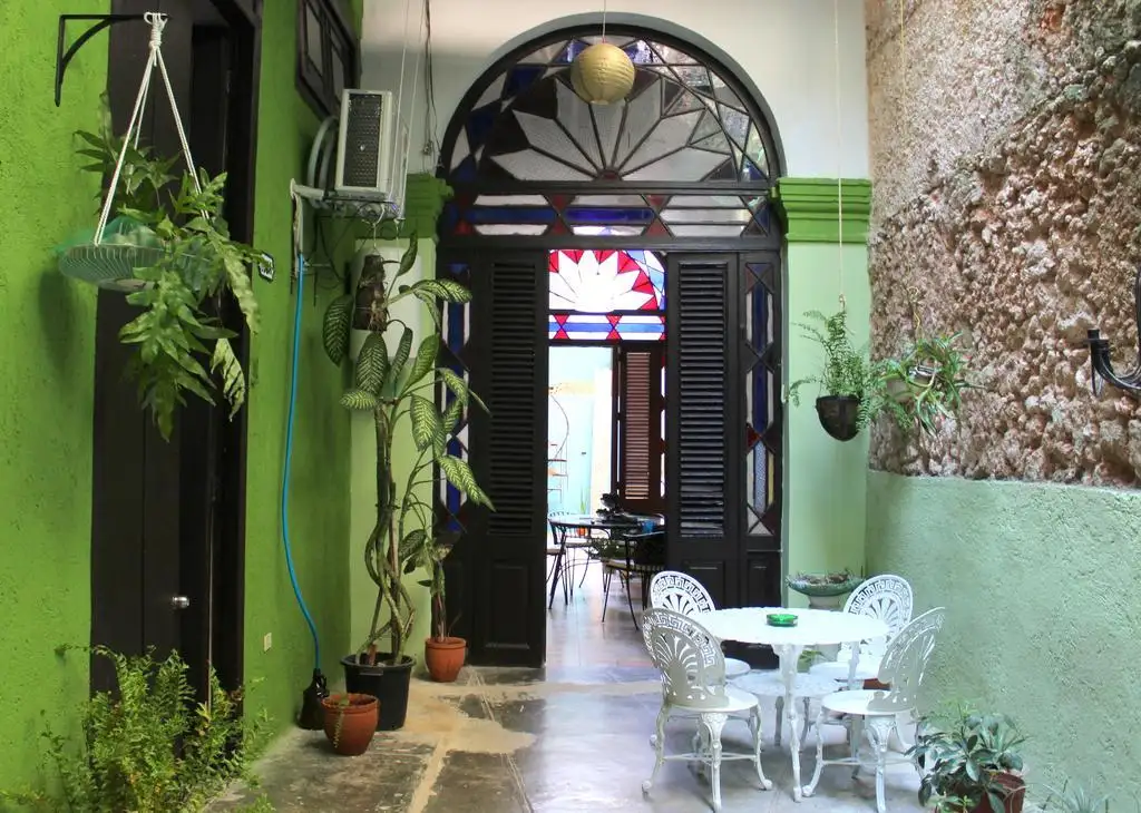 Casa Caribe Havana Hostel Cel mai bun hostel de petrecere din Havana
