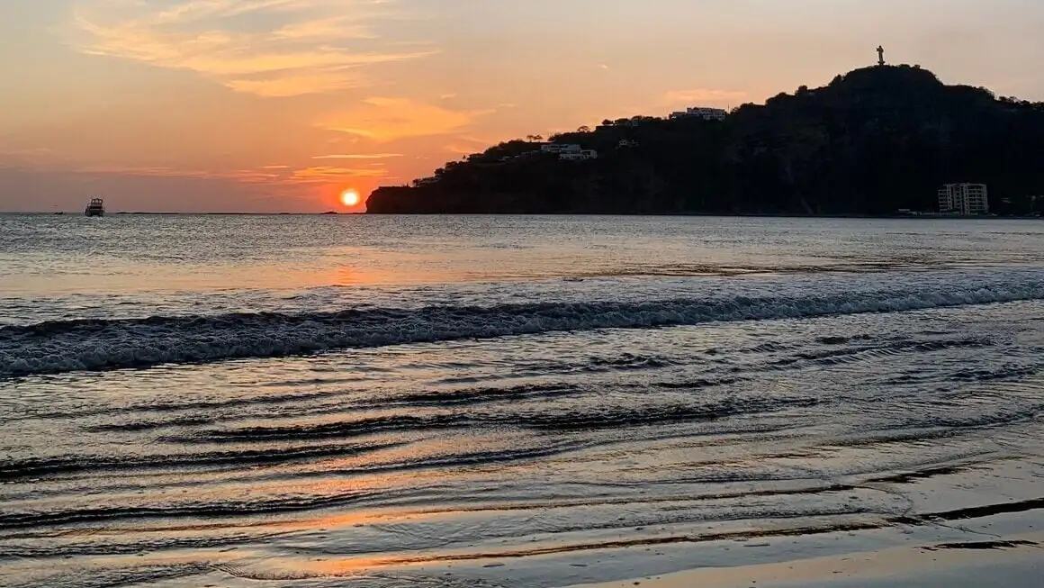 San Juan Del Sur Nicaragua Coucher de soleil sur la plage
