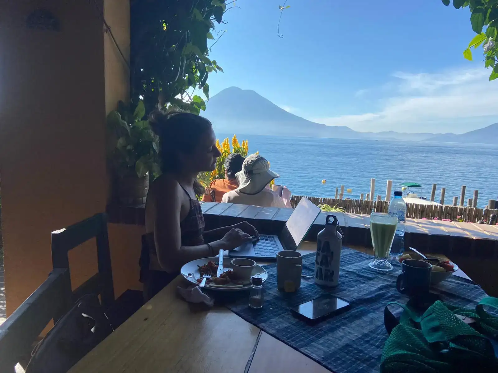 werken aan het meer van Atitlan
