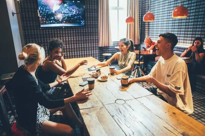 Hootananny Hostel Londra İngiltere