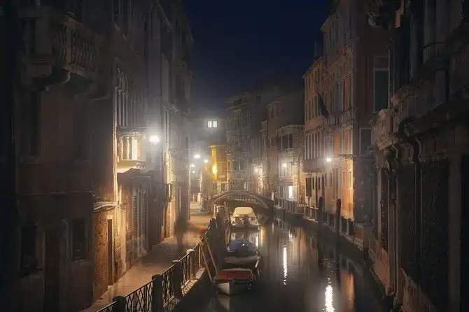 Istražite uklete ulice Venecije.