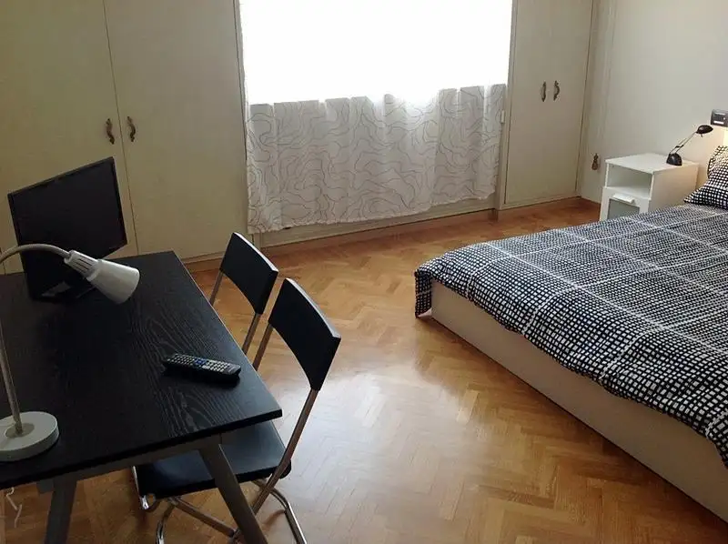 Inap sarapan Dolce Vita hotel bajet terbaik di Bologna
