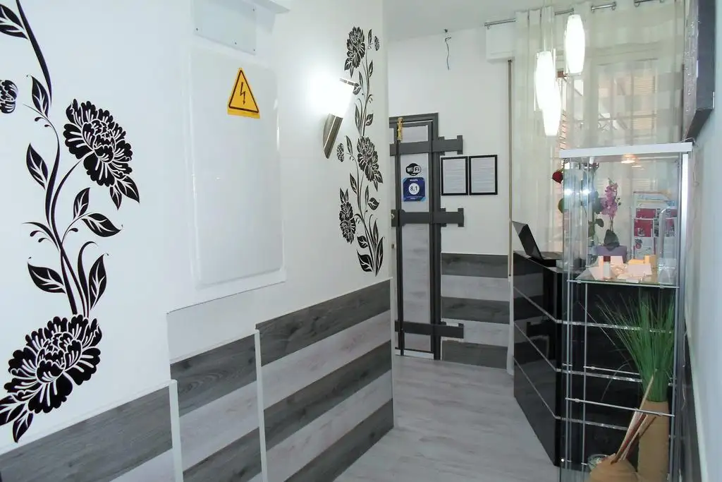 Well B hotel bajet terbaik di Bologna