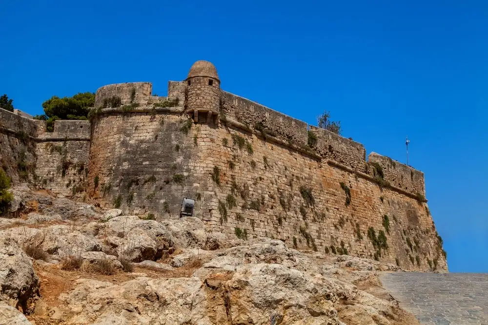 Mur jaune à Athènes Grèce