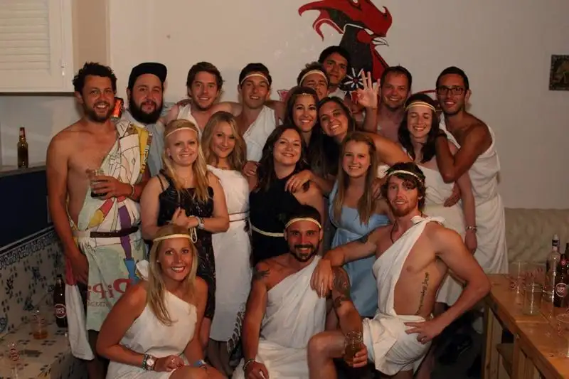 Rising Cock Melhor Hostel para Festas em Lagos