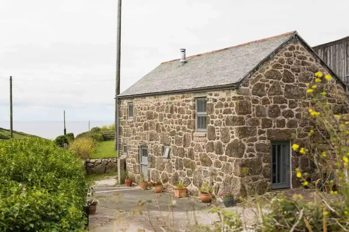 Cornish Countryside Retreat