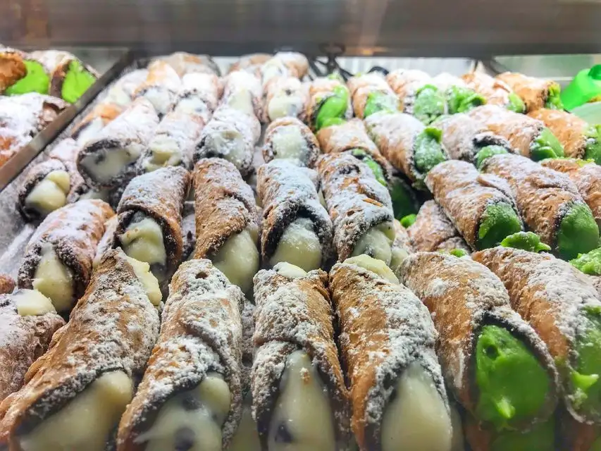Faça um tour gastronômico de rua