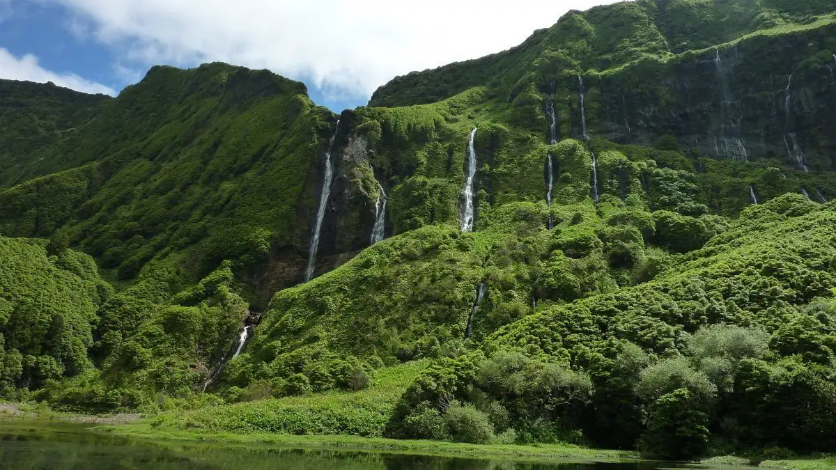 cachoeiras da ilha de são miguel açores portugal