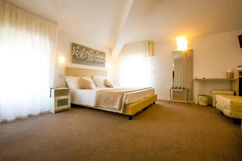 Bonotto Hotel Desenzano del Garda, Lake Garda