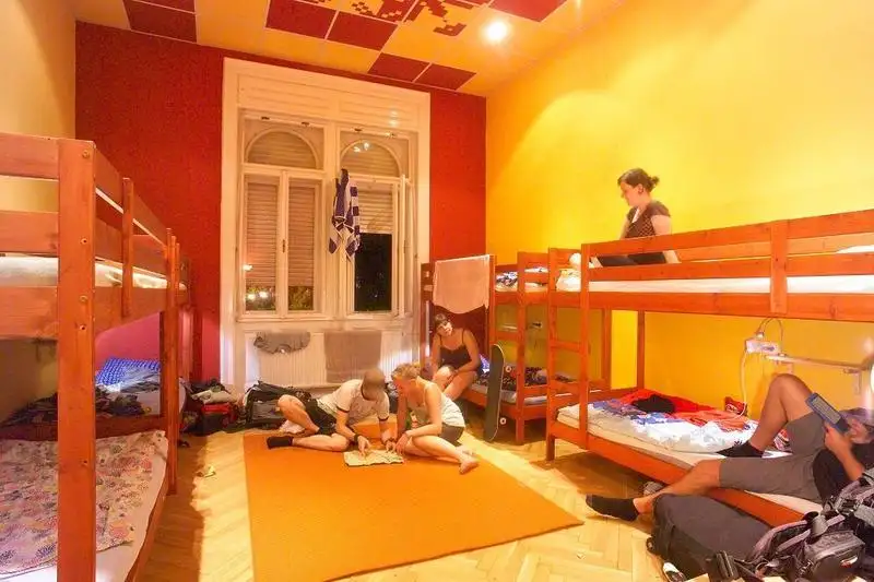 Um dos albergues mais bem localizados em Budapeste - 7x24 Central Hostel