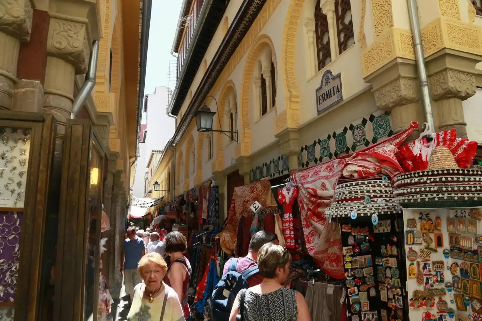 Marché Alcaicería Grenade