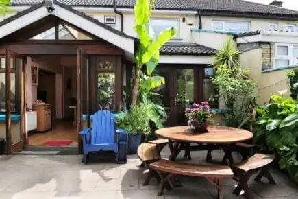 B&B Family Home cu grădină
