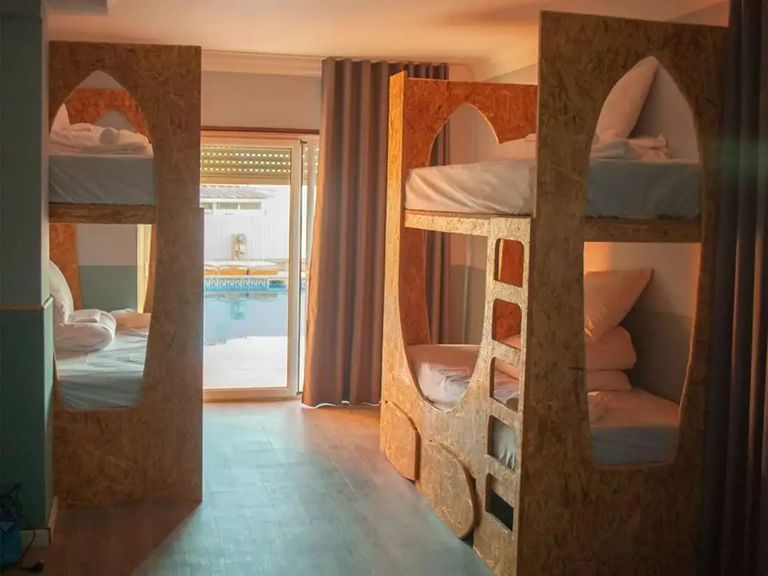 Acampamento e albergue Freesurf
