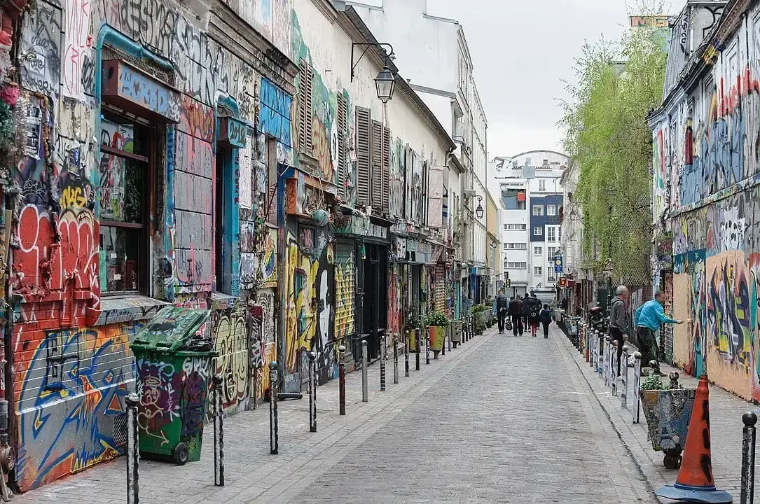 Гробището Père Lachaise - приятно тихо място за разглеждане в Париж
