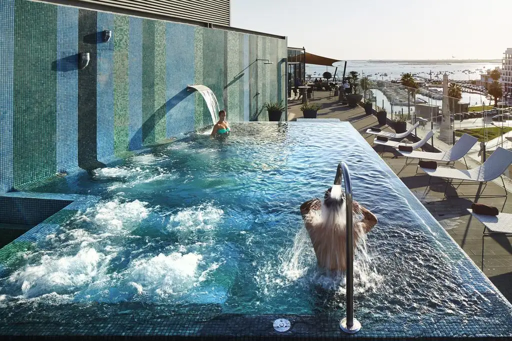 Хотел Faro and Beach Club, Фаро, Португалия