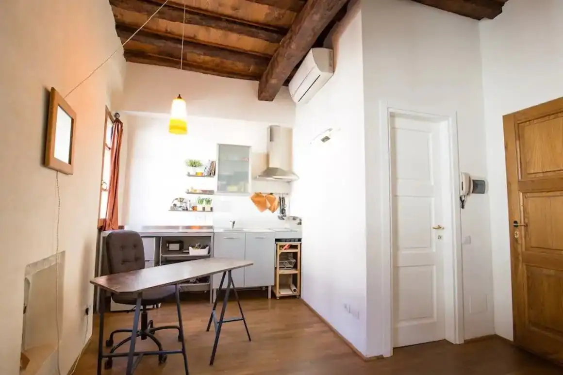 Os melhores hostels de Tourist House Santa Croce em Florença