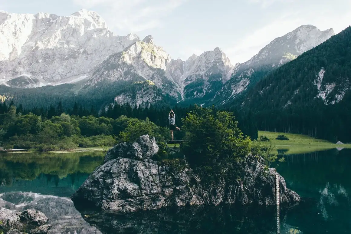 Yogameren van Fusine Italië