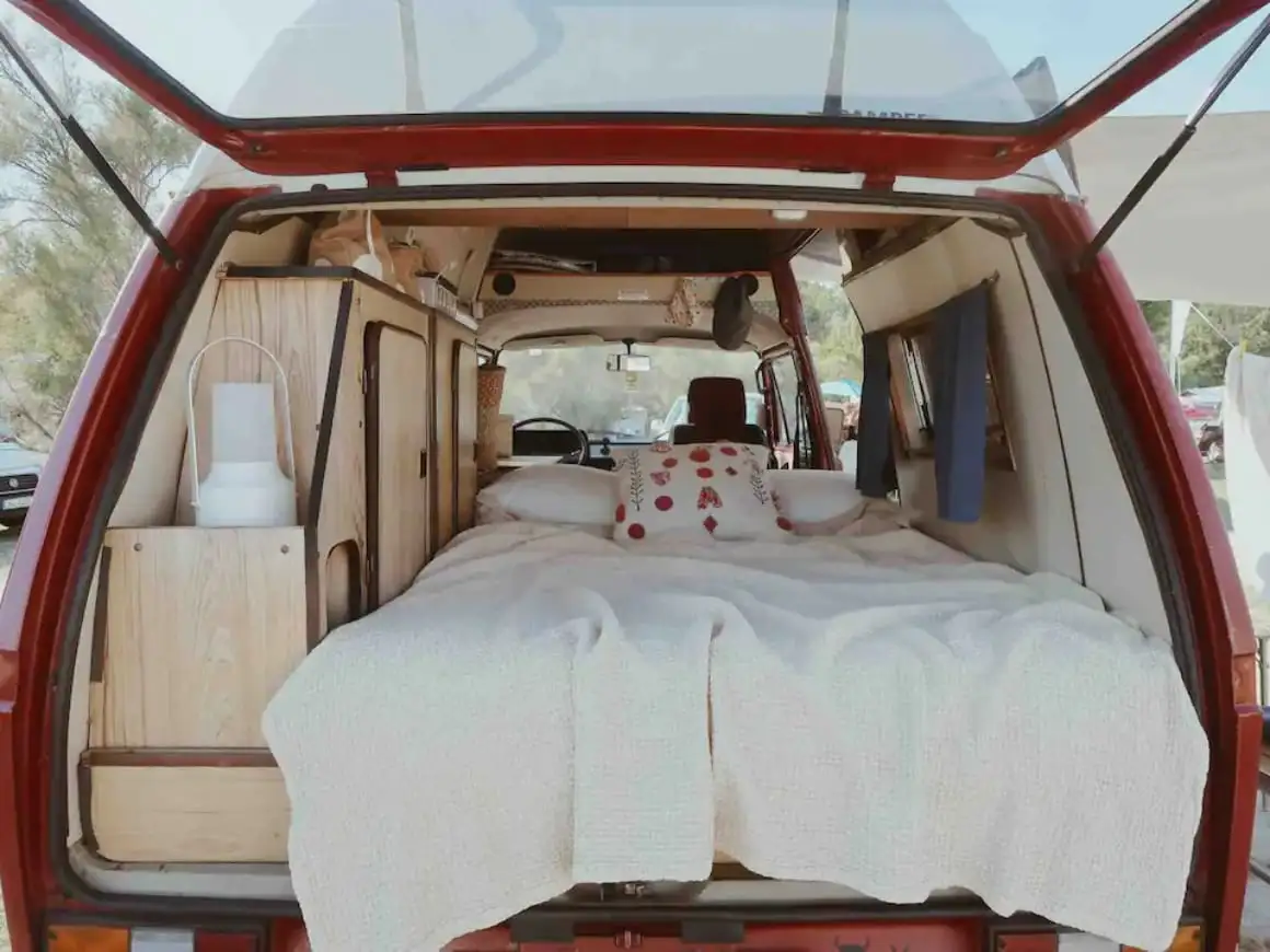 Klasický VW Camper z roku 1984