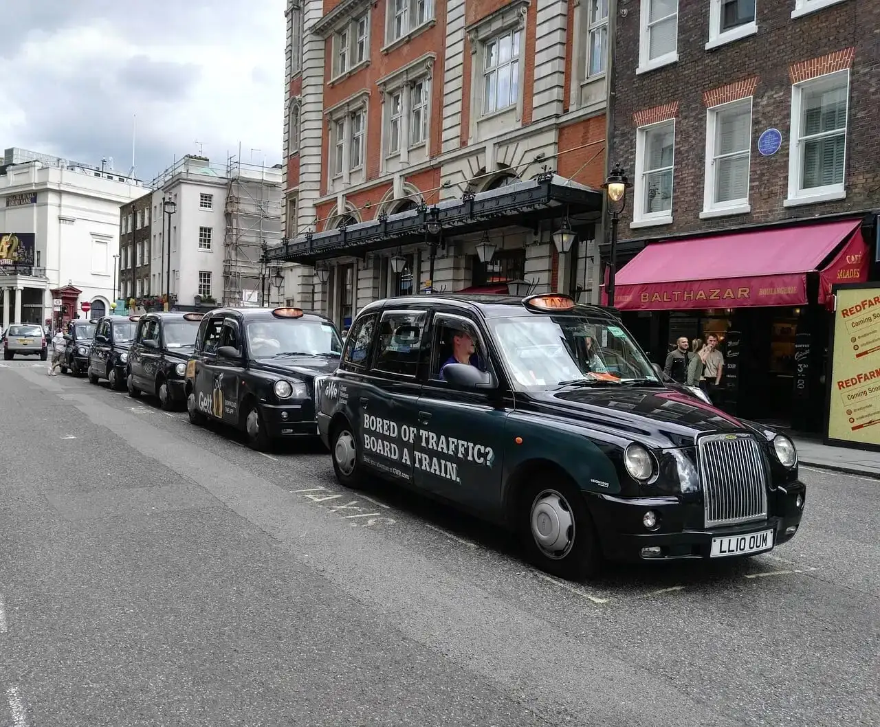 Vai sabiedriskais transports Londonā ir drošs?