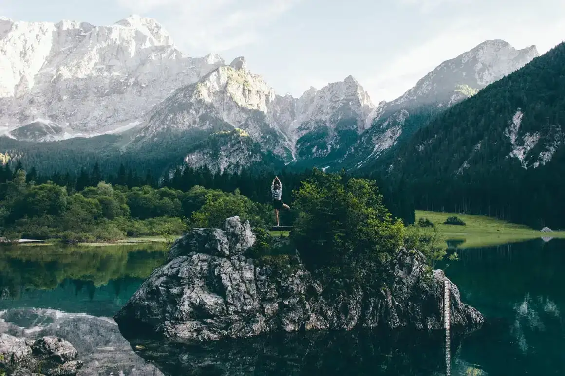 Lagos de yoga de Fusine Italia