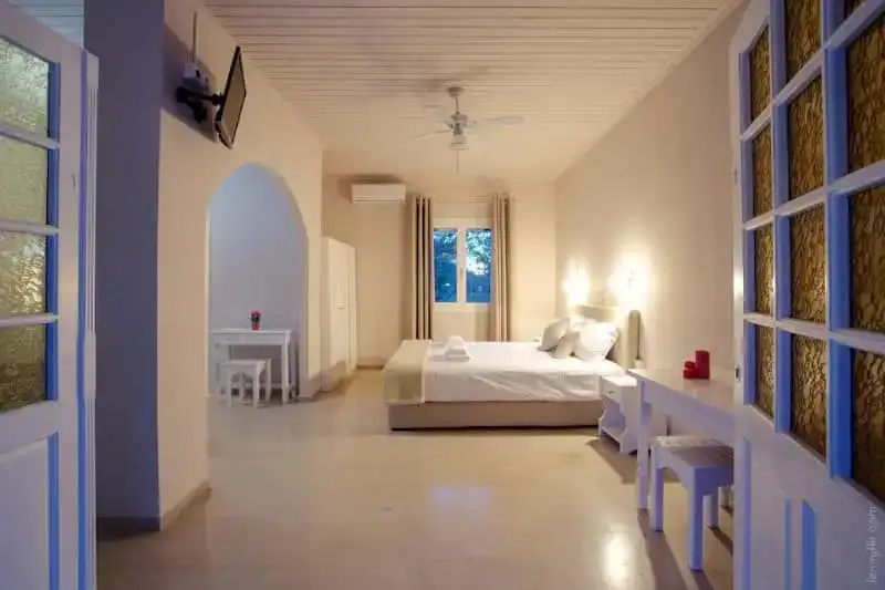 A Pink Palace - a legjobb hostel Korfun