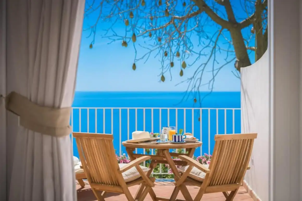 Montepertuso, Positano Itália
