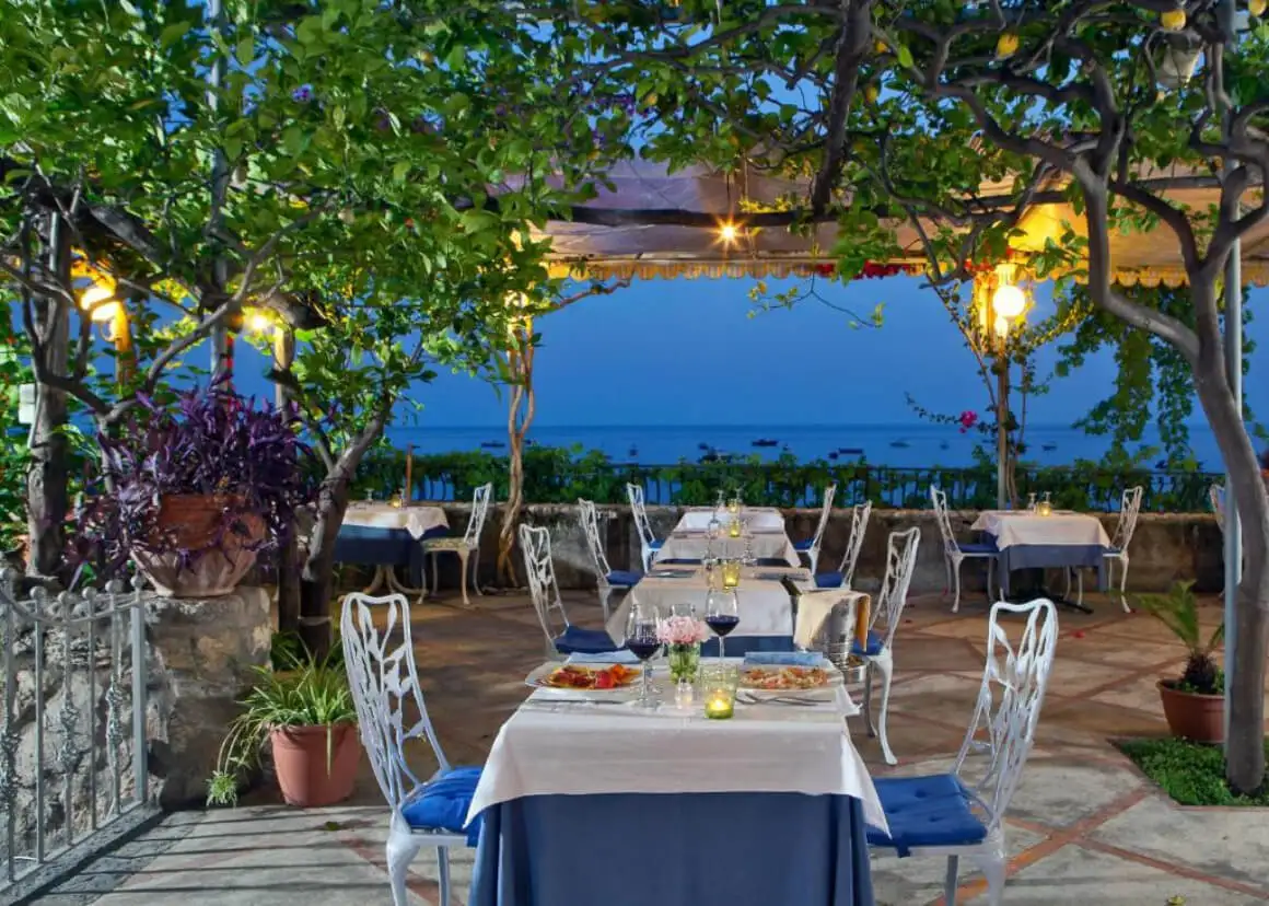 Paisagem da Costa Amalfitana de Positano