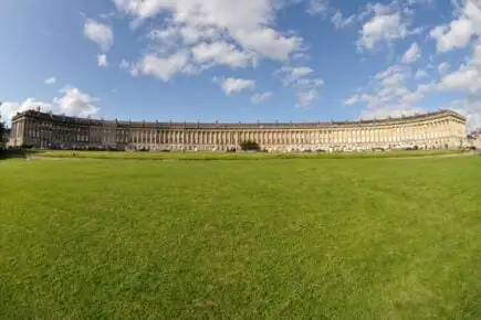 Oldfield Park в банята