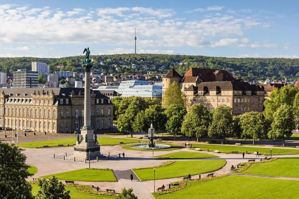 Faites un tour sur la Standseilbahn à Stuttgart.