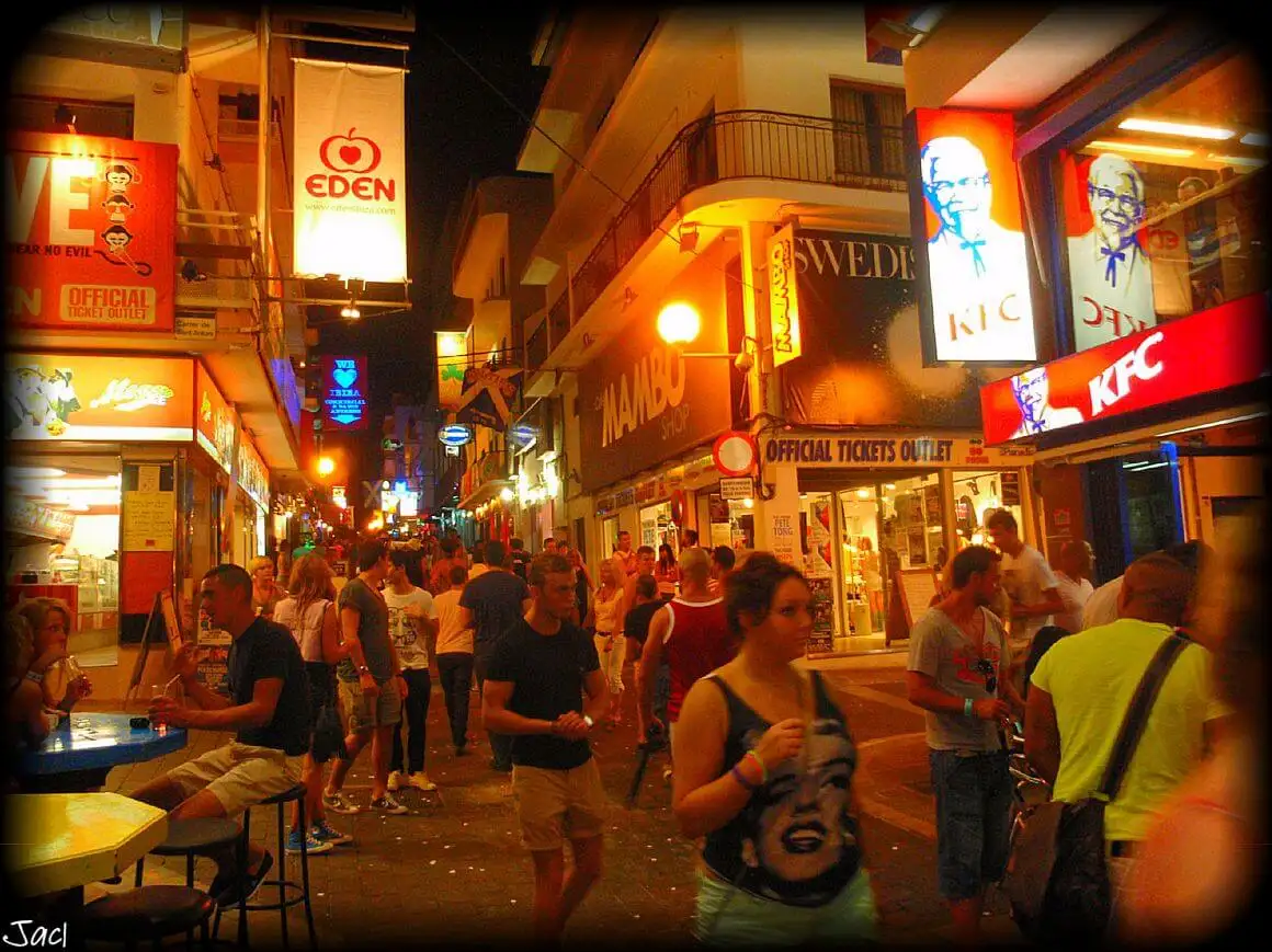 Sant Antoni Party Ibiza