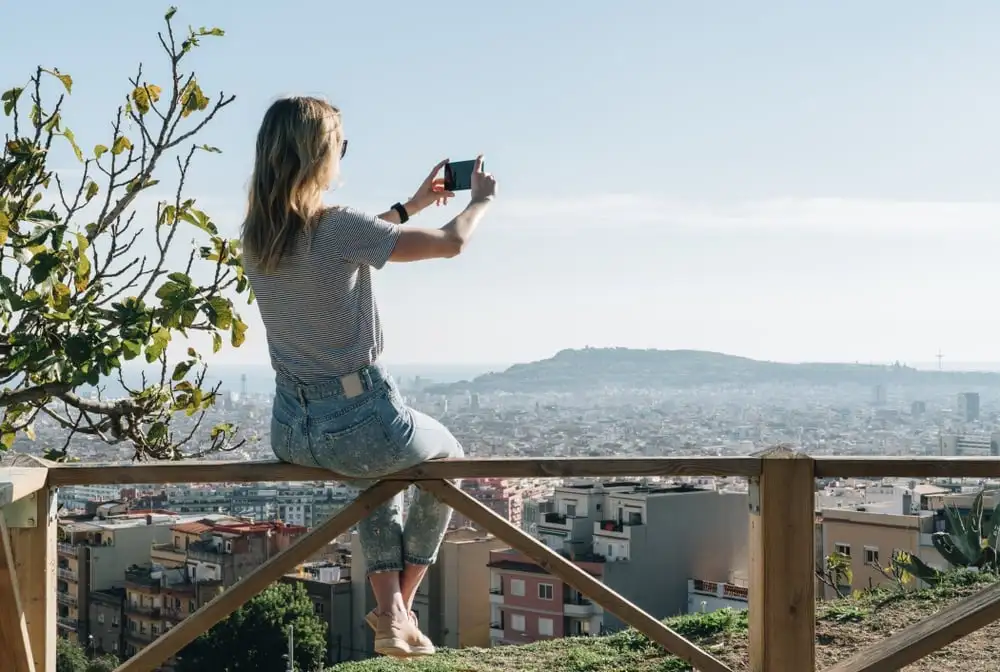 Barcelone est-elle sûre pour les voyageuses seules ?