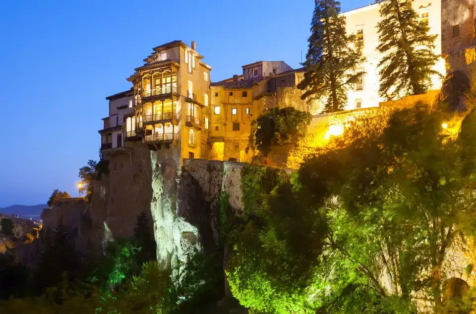 Cuenca ve Büyülü Şehir Turu