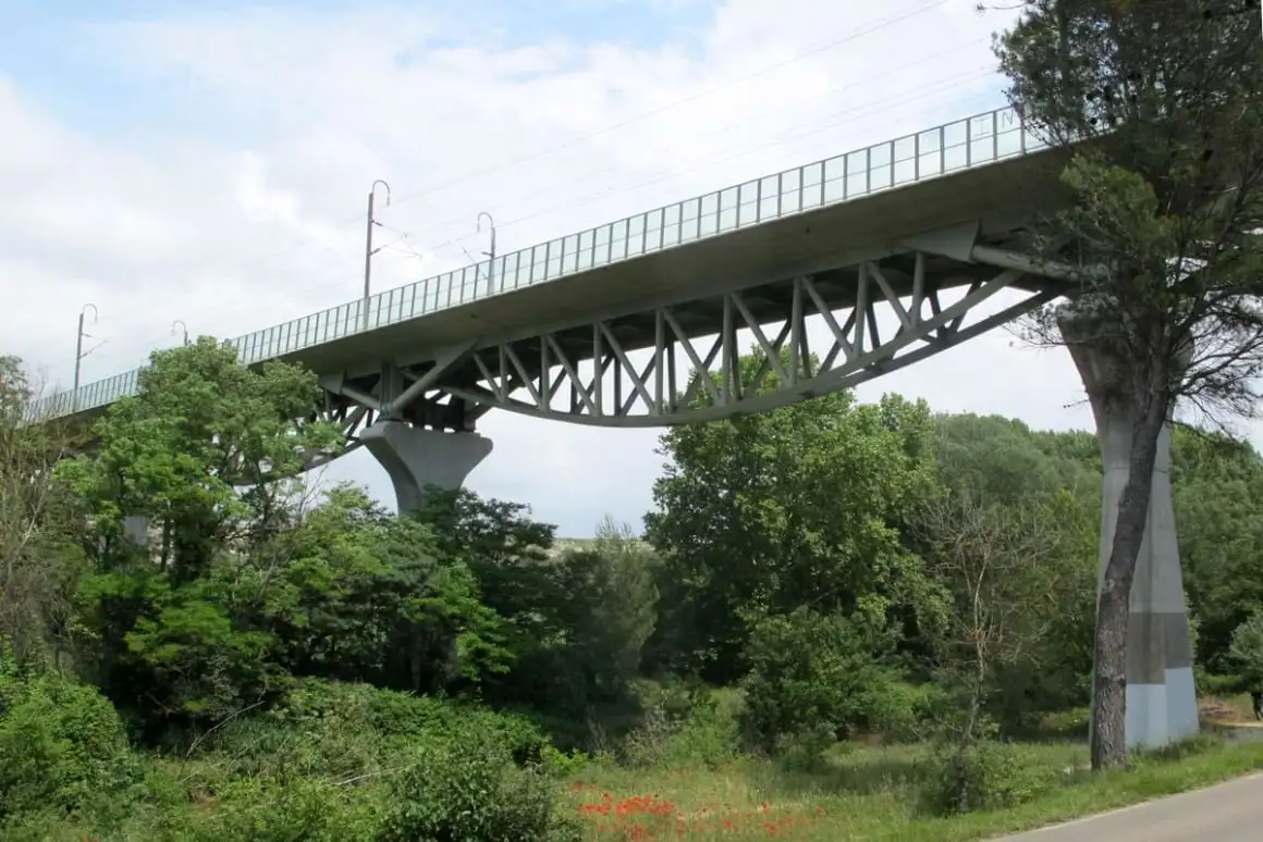 Arc Viaduct